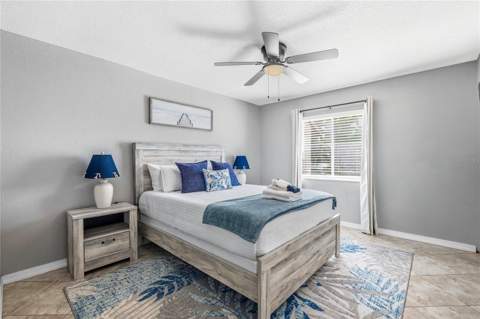 2744 Hidden Lake Boulevard #C, Sarasota FL - photo 14 of 29