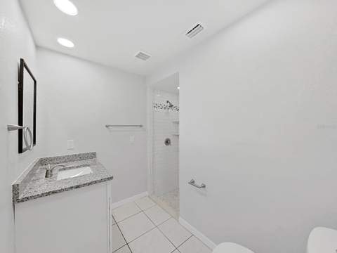 4943 Mockingbird Drive, Dade City FL - photo 17 of 45