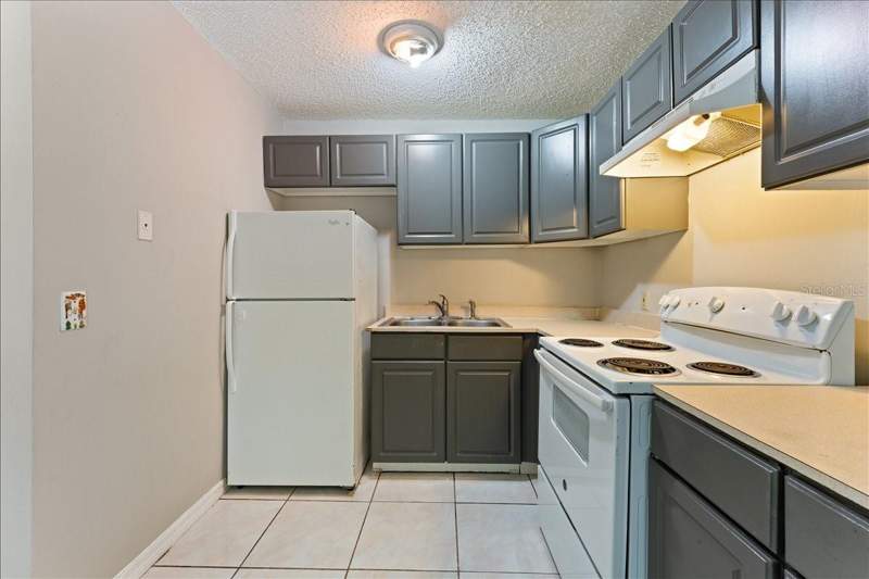 2 bedroom Condominium at 6345 Newtown Circle #45B2, North Bay Village Condo, Tampa — photo 5
