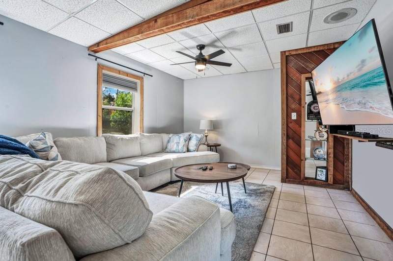3 bedroom Single Family Residence at 310 E 6th Street, North Chuluota, Chuluota — photo 4
