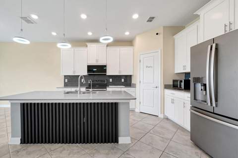 12151 Imaginary Way, Orlando FL - photo 12 of 92