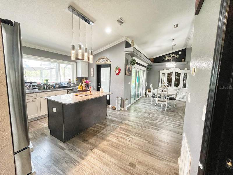 3 bedroom Single Family Residence at 13591 SE 85th Place, Rainbow Heights, Dunnellon — photo 2