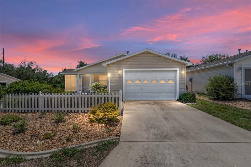 2 bedroom Villa at 17300 SE 93rd Heyward Avenue, The Villages, The Villages — photo 2