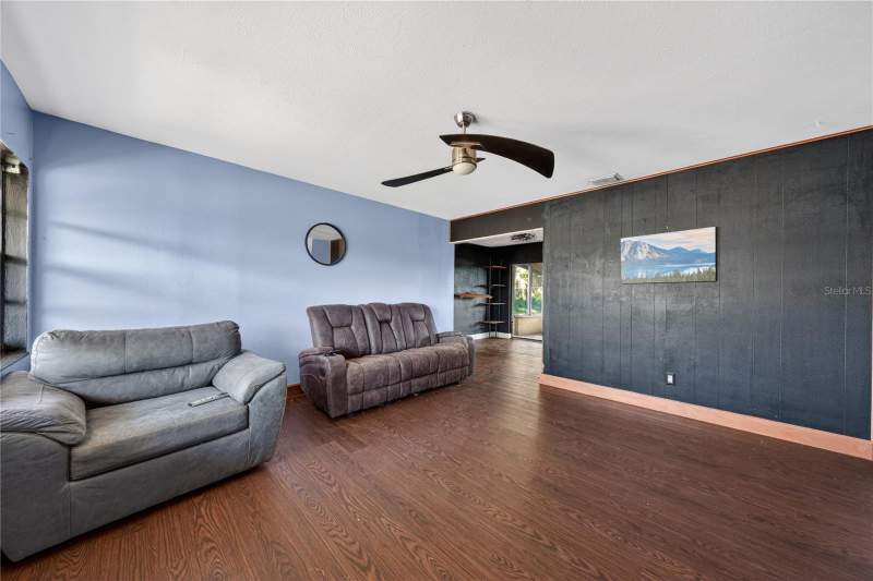 3 bedroom Single Family Residence at 6031 W. RIDGEWOOD AVENUE, CRESCENT HGTS, ORLANDO — photo 3
