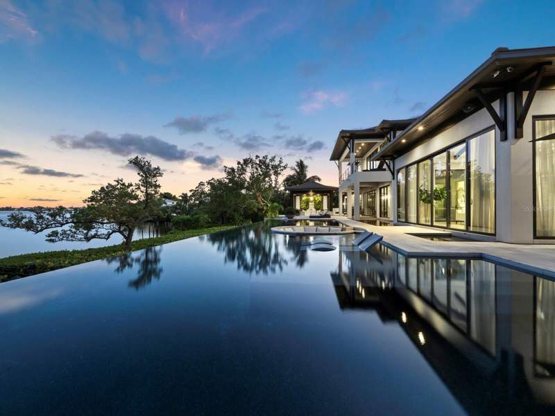 4 bedroom Single Family Residence at 3799 Flamingo Avenue, Bay Island, Sarasota — photo 4
