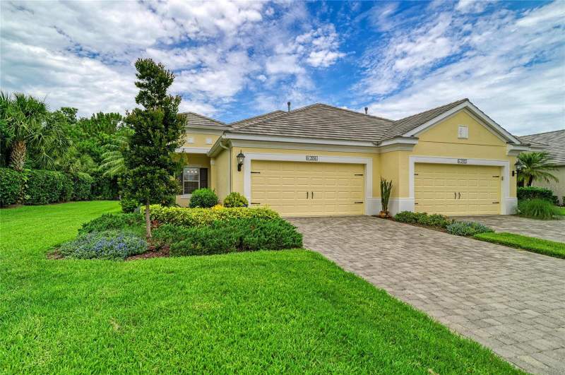 2 bedroom Villa at 1936 Orange Lake Cove, Eagle Trace Ph I, Bradenton — photo 3
