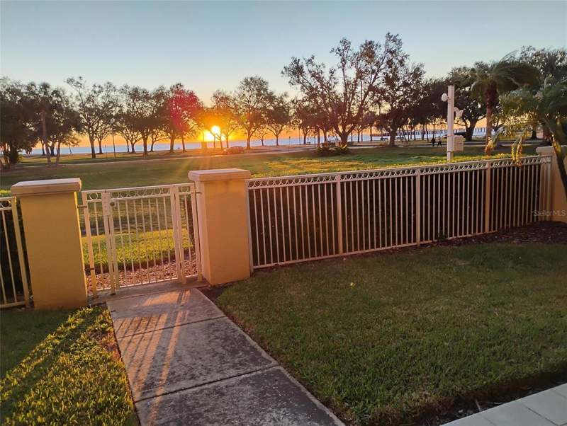 2 bedroom Condominium at 555 5th Avenue #183, Vinoy Place Condo, St Petersburg — photo 2