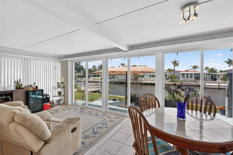 2 bedroom Mobile Home at 18675 US Highway 19 #311, Clearwater, Clearwater — photo 3