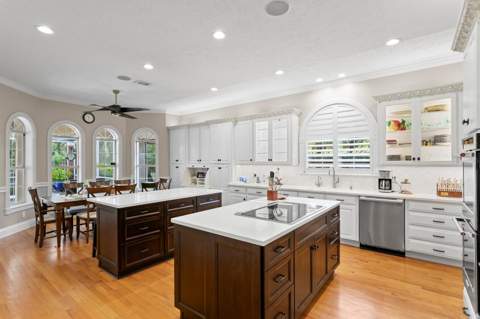 15307 Eaton Court, Tampa FL - photo 20 of 62