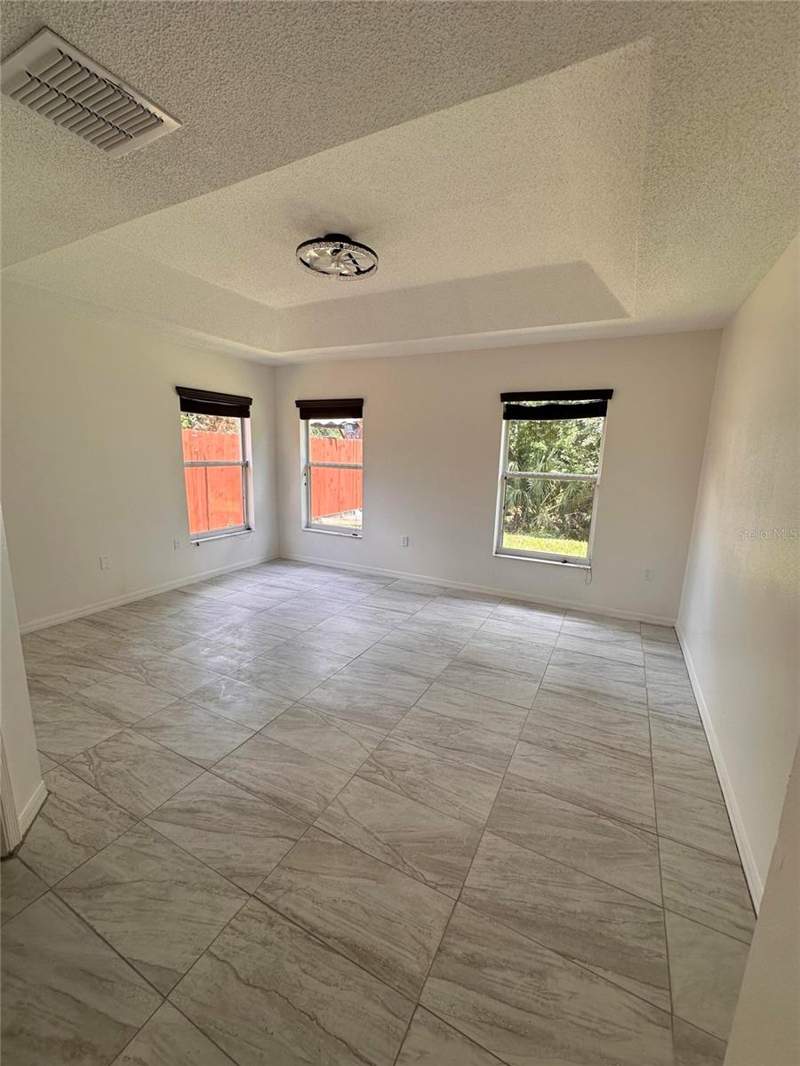 4 bedroom Single Family Residence at 4502 PHILADELPHIA CIRCLE, LIBERTY VILLAGE PH 2, KISSIMMEE — photo 3