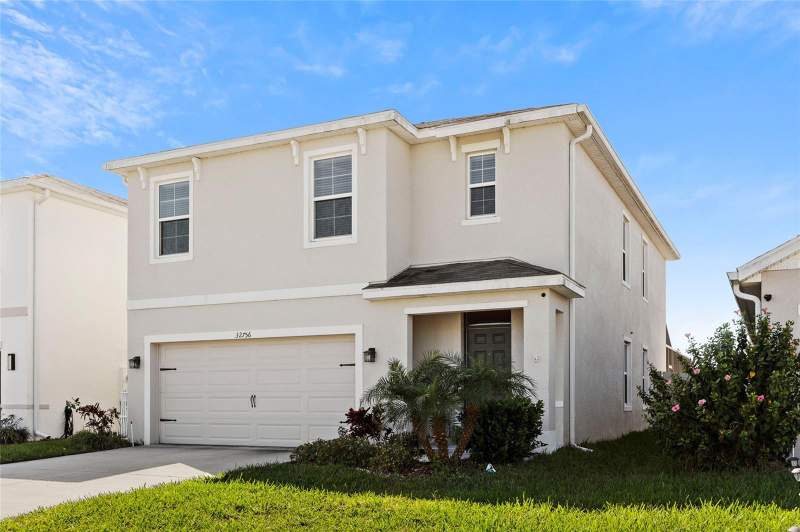 5 bedroom Single Family Residence at 32756 Ansley Bloom Lane, Union Park Ph 8A, Wesley Chapel — photo 4