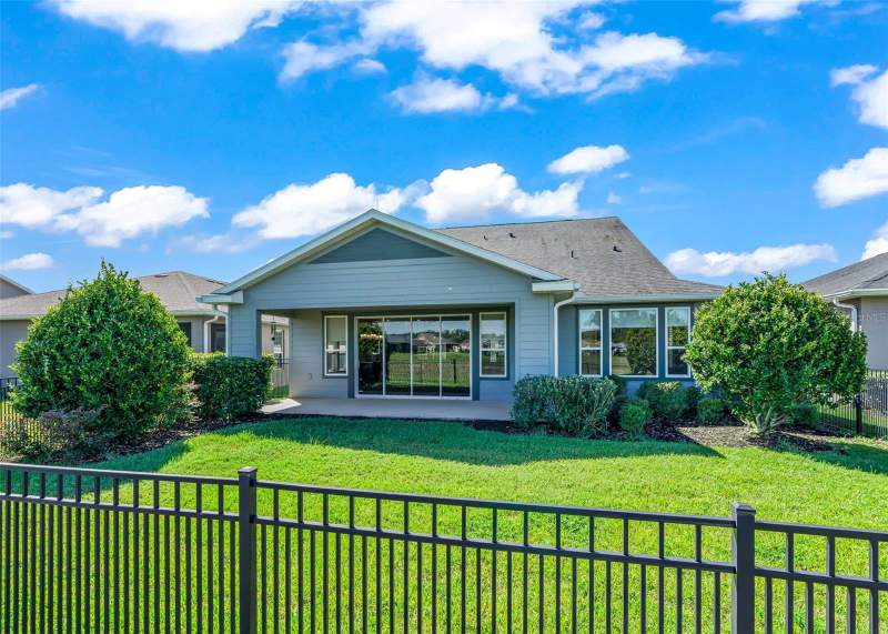 3 bedroom Single Family Residence at 5565 NW 43rd Lane Road, Ocala Preserve, Ocala — photo 3