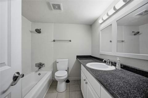 507 NW 39th Road #122, Gainesville FL - photo 17 of 26