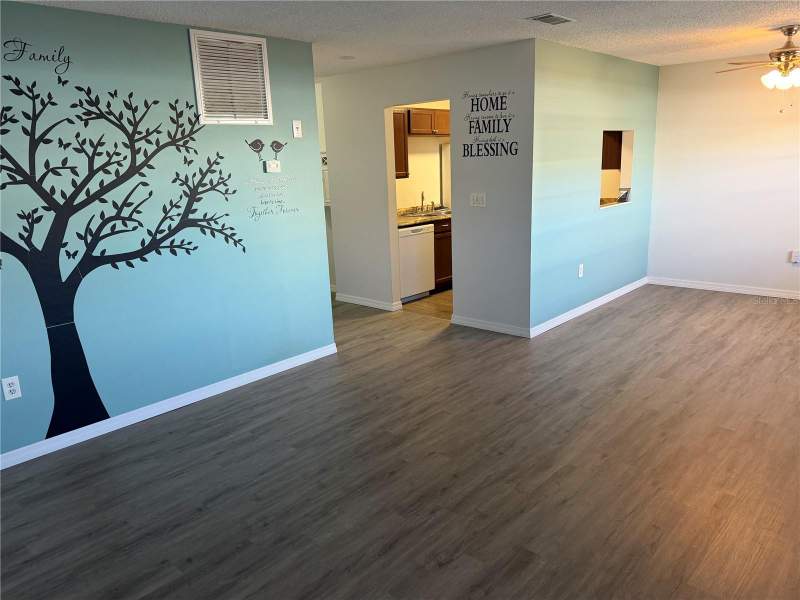 2 bedroom Condominium at 5967 Terrace Park Drive #104, Terrace Park Of Five Towns, St Petersburg — photo 2