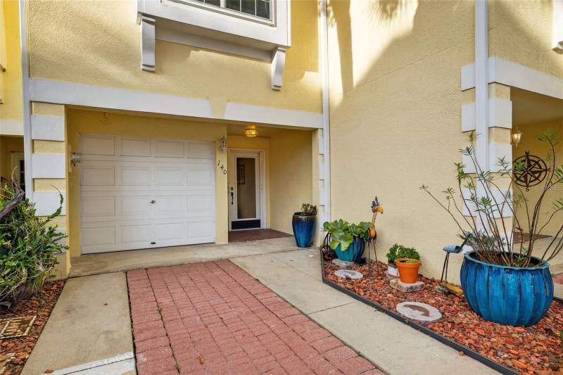 3 bedroom Townhouse at 140 Brent Circle, Seaside Estates, Oldsmar — photo 3
