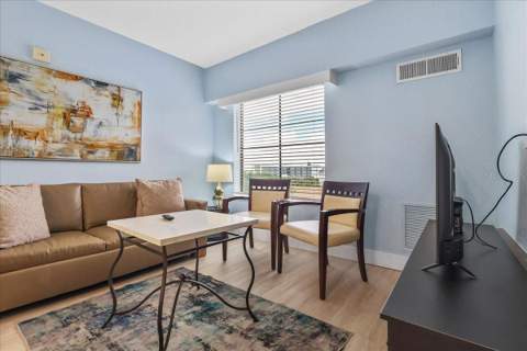 7601 Canada Avenue #611, Orlando FL - photo 8 of 27