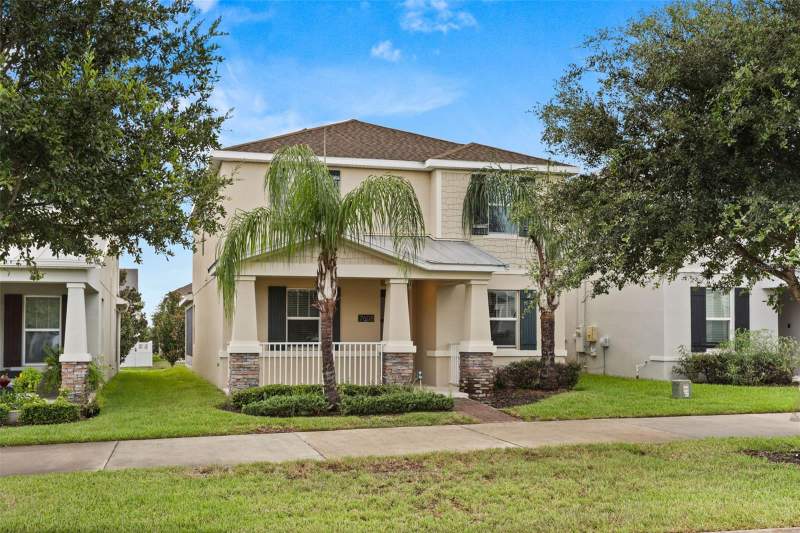 7608 SUMMERLAKE GROVES ST home for sale in Panther View