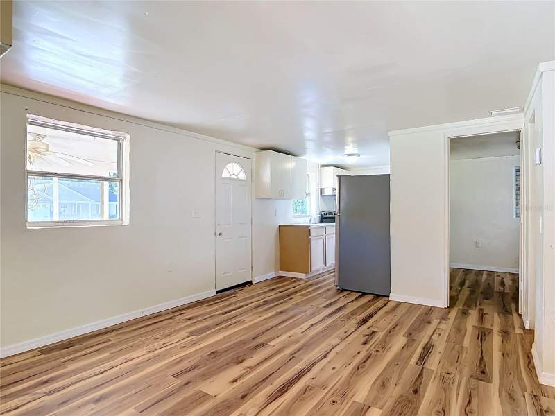 2 bedroom Single Family Residence at 318 S Massachusetts Avenue, Euclid Heights, Deland — photo 5