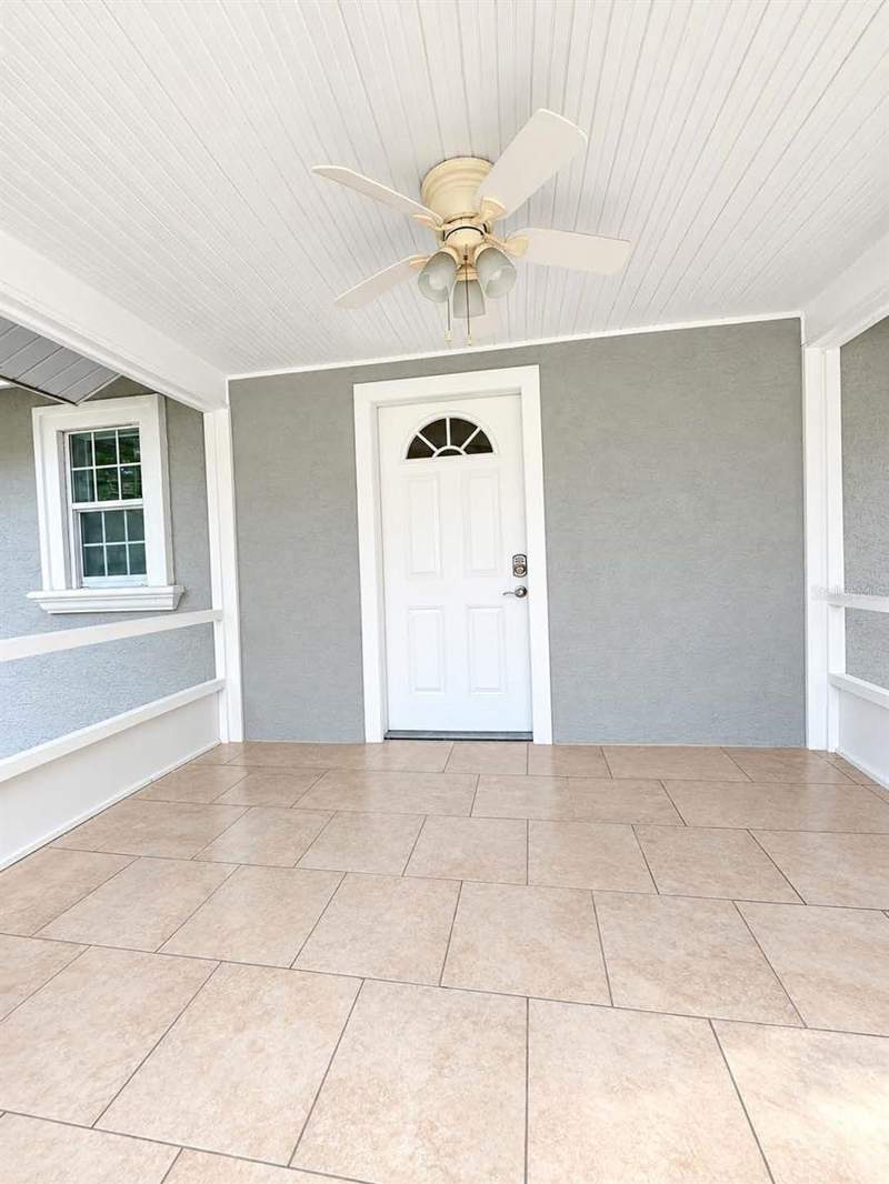 3 bedroom Single Family Residence at 230 E Polk Avenue, L.J. Johnson Subdivision, Lake Wales — photo 2
