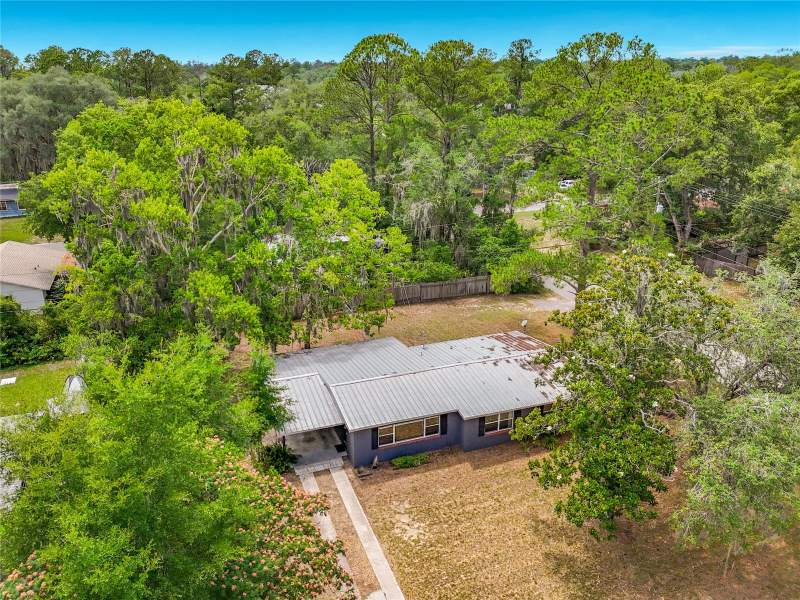 3 bedroom Single Family Residence at 414 NW 36th Terrace, Golf Club Manor, Gainesville — photo 4