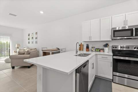 8780 Daybreak Street, Sarasota FL - photo 10 of 50