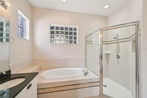 819 Regal Manor Way, Sun City Center FL - photo 24 of 58