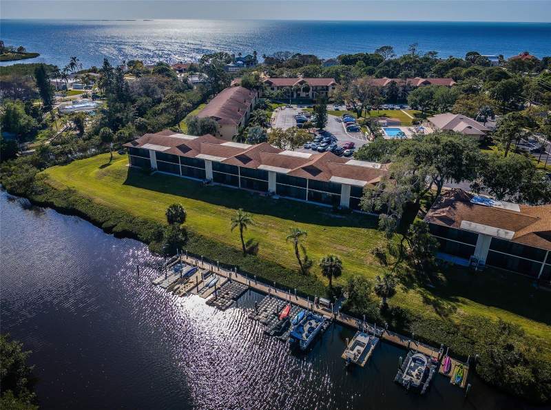 Seascape Condo Of Tarpon Springs