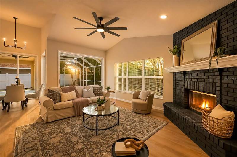 4 bedroom Single Family Residence at 1887 Wood Bend Street, Forest Ridge Ph Two, Tarpon Springs — photo 2