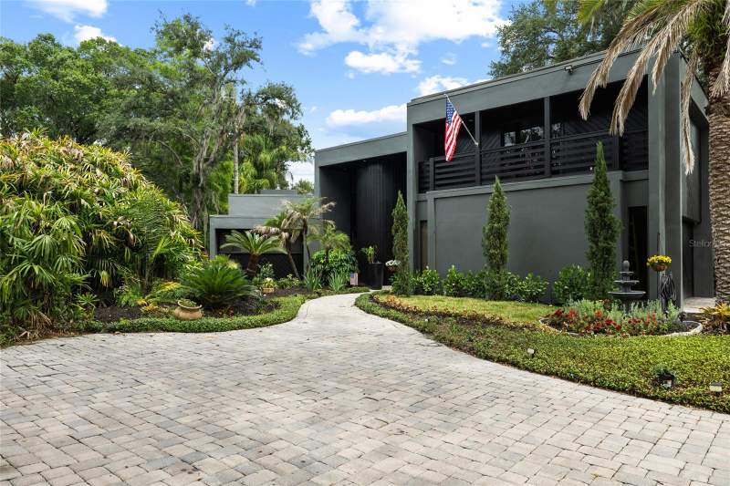 5 bedroom Single Family Residence at 410 Montrose Avenue, Temple Terrace Estates Rep, Temple Terrace — photo 4