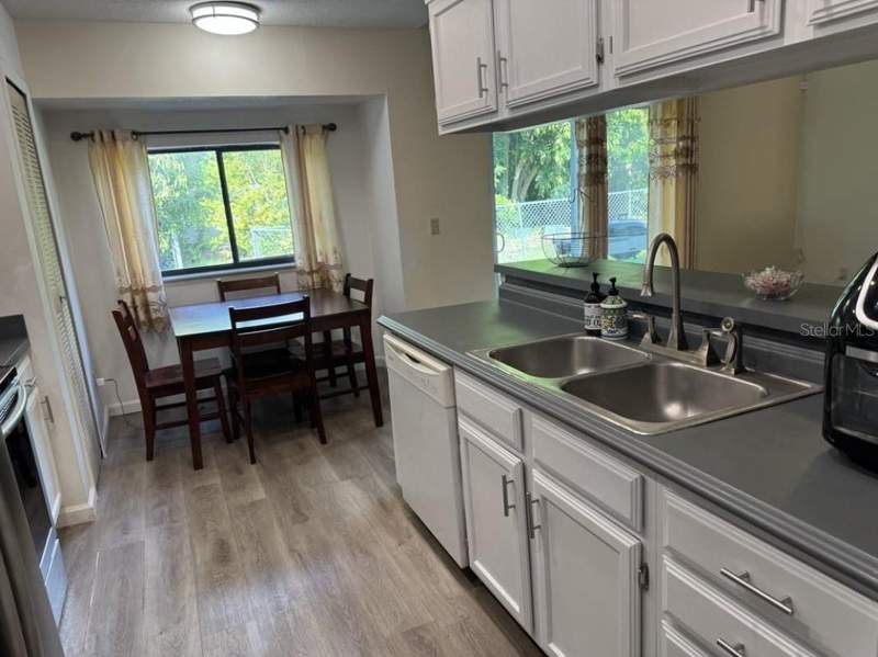4 bedroom Single Family Residence at 5523 Westview Drive, Vista Hills, Orlando — photo 3