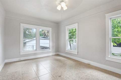508 E Hugh Street, Tampa FL - photo 15 of 27