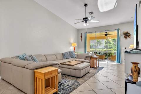 319 Monaco Drive #8, Punta Gorda FL - photo 7 of 49