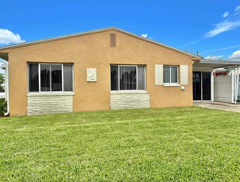 3 bedroom Single Family Residence at 360 72nd Avenue, St Petersburg Beach Rep, St Petersburg — photo 5