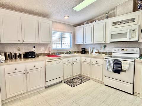 6727 Mt Pleasant Road #53, St Petersburg FL - photo 11 of 29
