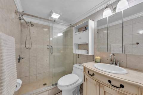 9043 Hickory Circle, Tampa FL - photo 20 of 36