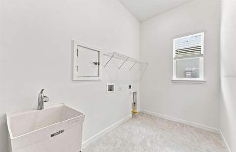 9452 Daylight Drive, Parrish FL - photo 17 of 35