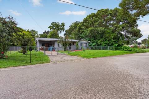 21385 Lehouier Drive, Brooksville FL - photo 13 of 82