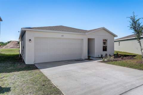 741 Bianca Avenue, Lehigh Acres FL - photo 7 of 35