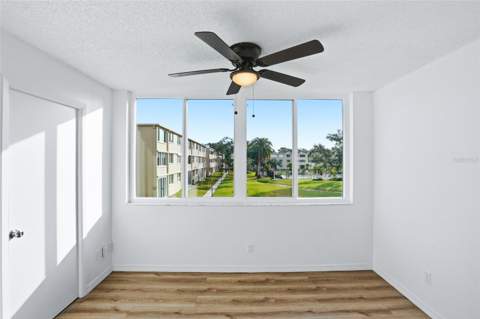 5095 Bay Street #210, St Petersburg FL - photo 24 of 29