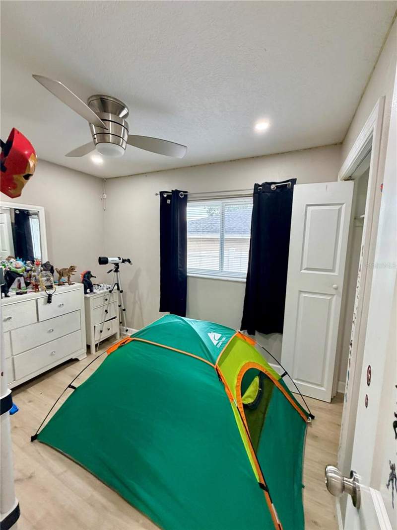 4 bedroom Single Family Residence at 3620 N 56th Street, Grant Park, Tampa — photo 4
