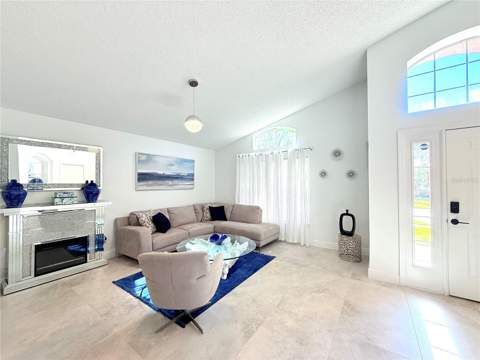 8587 Sunrise Key Drive, Kissimmee FL - photo 7 of 48