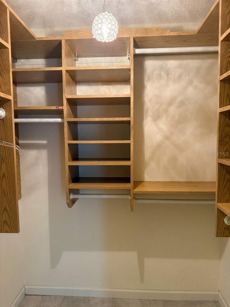 2 bedroom Condominium at 5623 80th Street #415, Five Towns Of St Pete, St Petersburg — photo 5