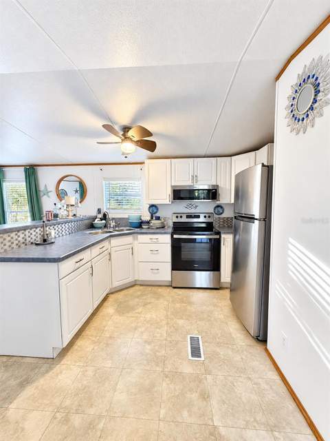 1301 Live Oak Parkway, Tarpon Springs FL - photo 6 of 6