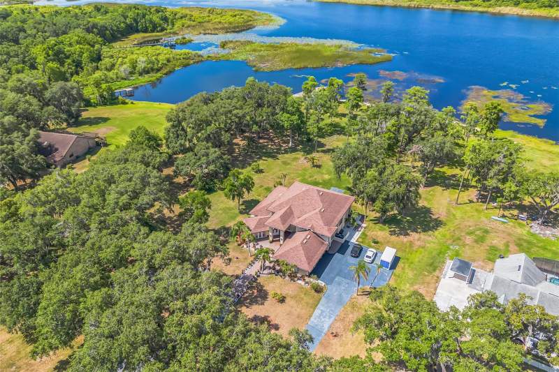 Pine OaksHomes for Sale in Kissimmee, FL