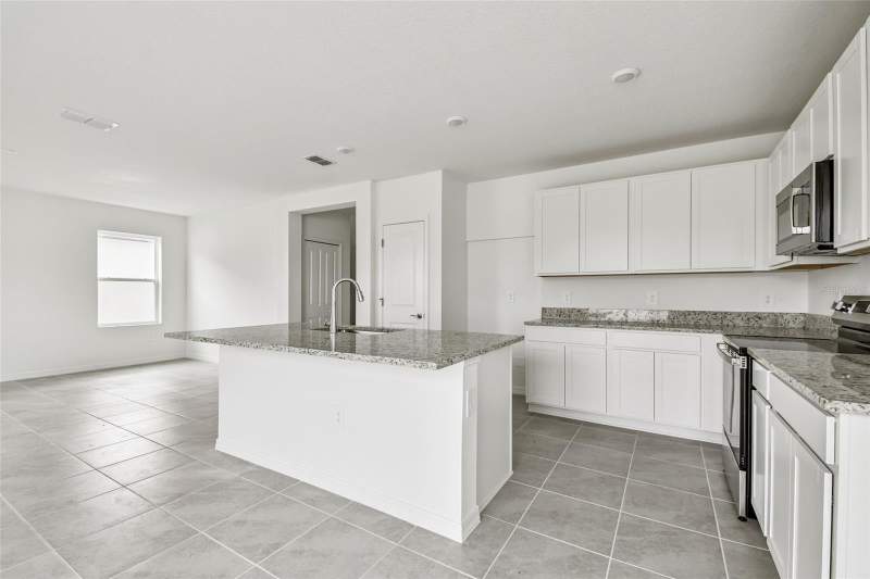4 bedroom Single Family Residence at 9118 Optimist Way, Southpointe, Palmetto — photo 5