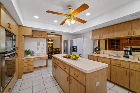 5767 Westshore Drive, New Port Richey FL - photo 6 of 99