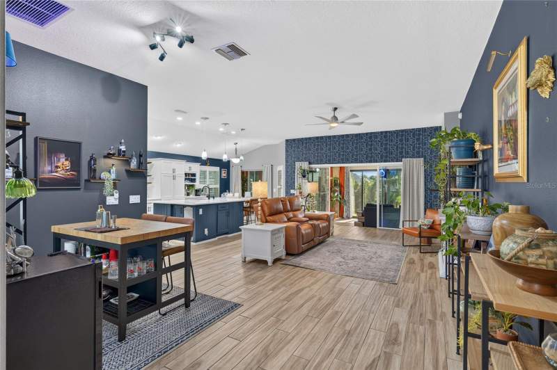 3 bedroom Single Family Residence at 800 Coleman Drive, The Villages, The Villages — photo 4