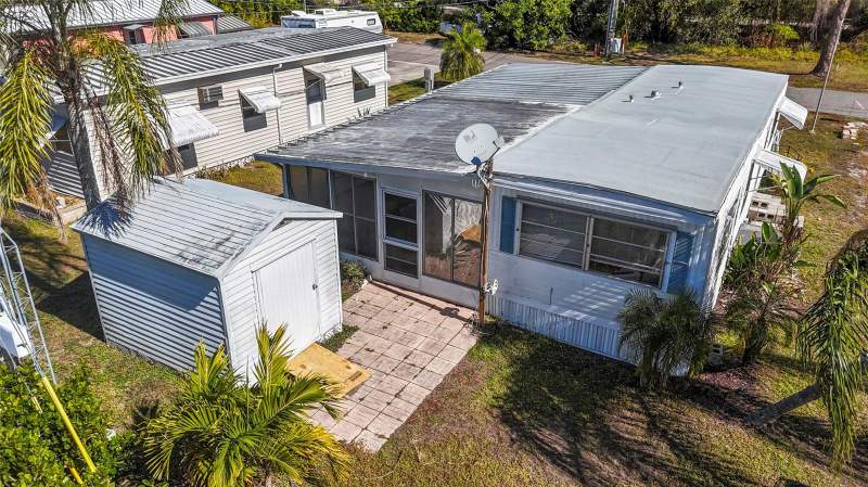 1 bedroom Mobile Home at 426 Hatchett Creek Road, Hatchet Creek Mh Park, Venice — photo 2