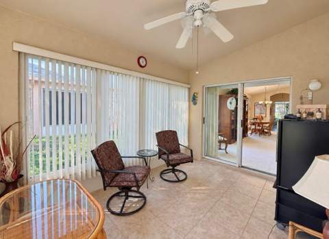 11210 Heathrow Avenue, Spring Hill FL - photo 8 of 25