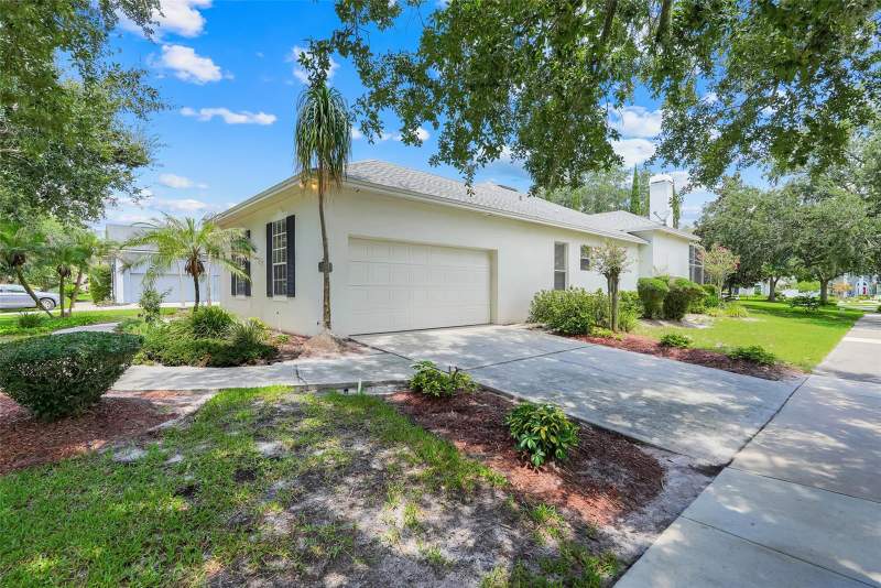 4 bedroom Single Family Residence at 8003 Belshire Drive, Cypress Landing Ph 01, Orlando — photo 2